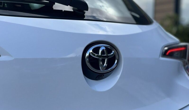 Toyota Corolla 1.2 T Active full