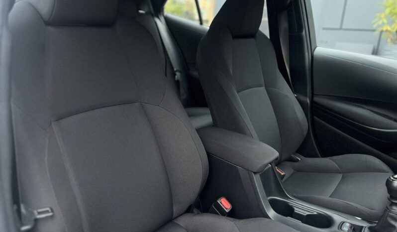 Toyota Corolla 1.2 T Active full