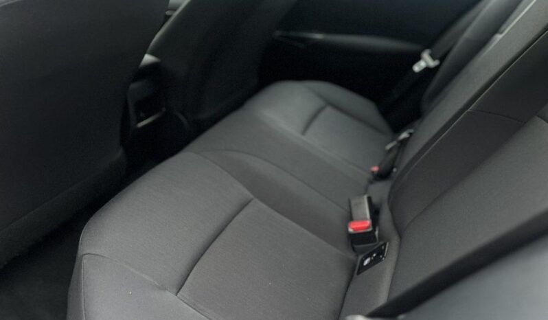 Toyota Corolla 1.2 T Active full