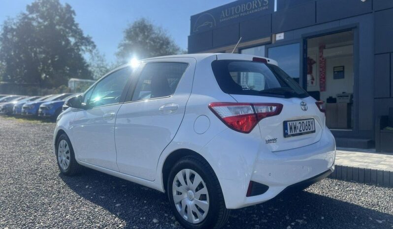 Toyota Yaris 1.5 Active full