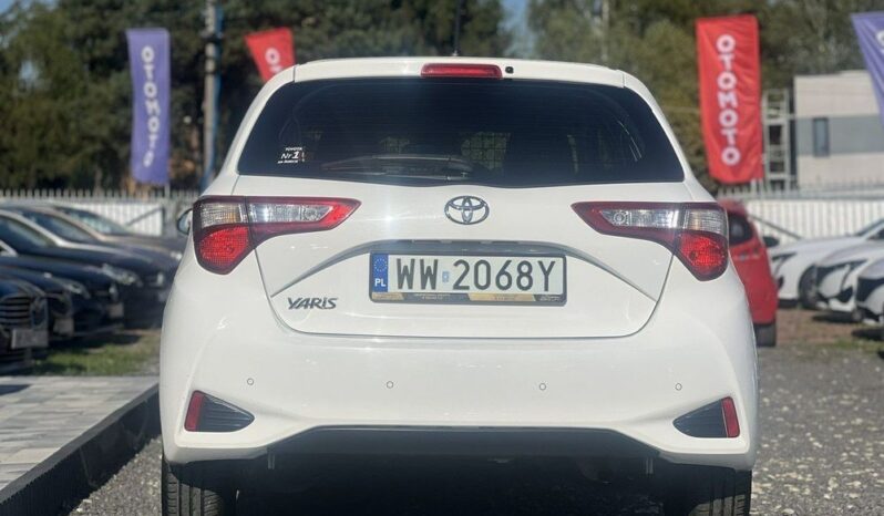 Toyota Yaris 1.5 Active full