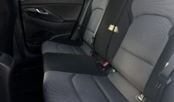 Hyundai i30 1.6 D Classic + full