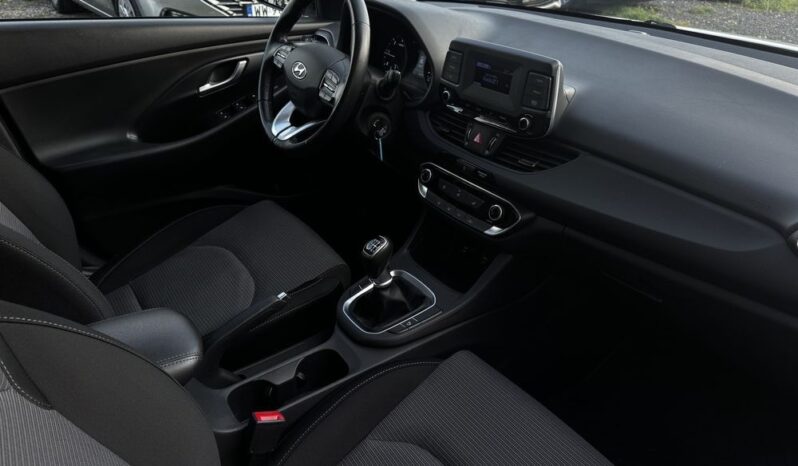 Hyundai i30 1.6 D Classic + full