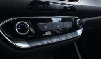 Hyundai i30 1.6 D Classic + full