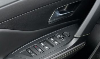 Peugeot 308 1.2 PureTech GT S&S EAT8 full