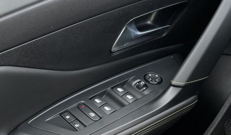 Peugeot 308 1.2 PureTech GT S&S EAT8 full