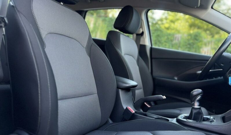 Hyundai i30 1.0 T-GDI Modern full