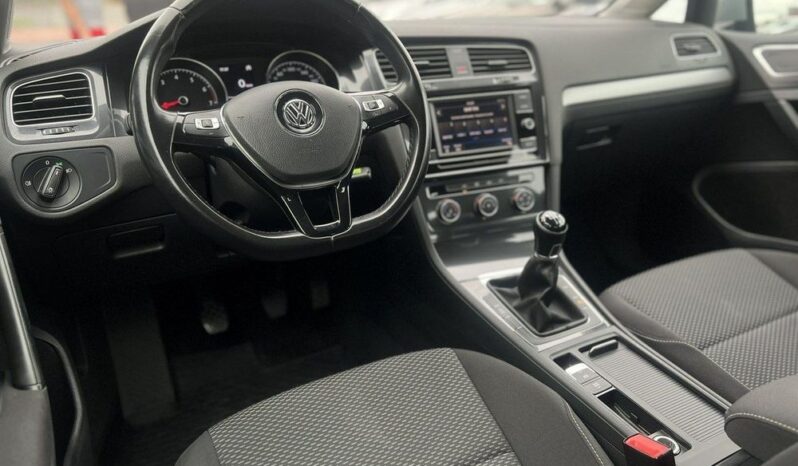 Volkswagen Golf VII 1.0 TSI BMT Trendline full