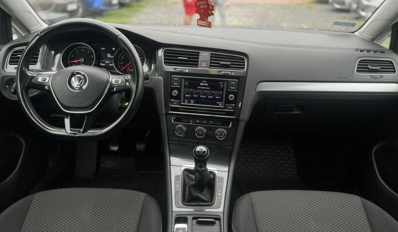 Volkswagen Golf VII 1.0 TSI BMT Trendline full