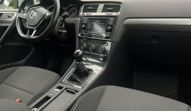 Volkswagen Golf VII 1.0 TSI BMT Trendline full