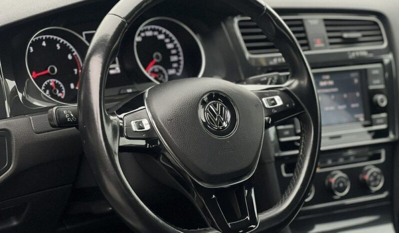 Volkswagen Golf VII 1.0 TSI BMT Trendline full