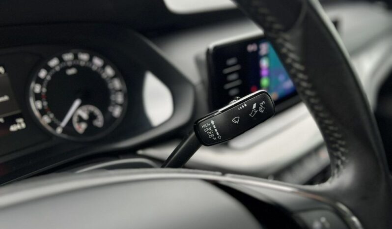 Skoda Octavia 1.0 TSI Ambition full