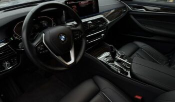 BMW Seria 5 530e Luxury Line full