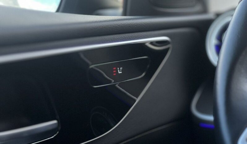 Mercedes-Benz Klasa C full