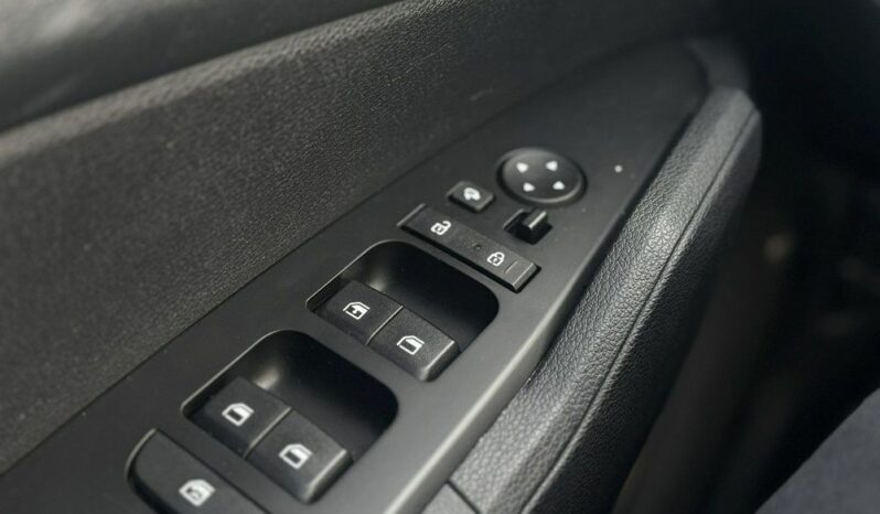 Kia Sportage 1.6 T-GDI M 2WD full