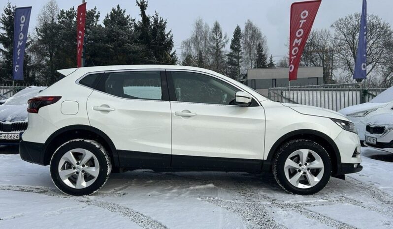 Nissan Qashqai 1.3 DIG-T N-Connecta EU6d full