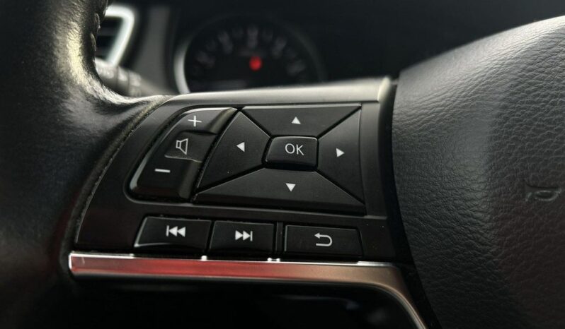 Nissan Qashqai 1.3 DIG-T N-Connecta EU6d full