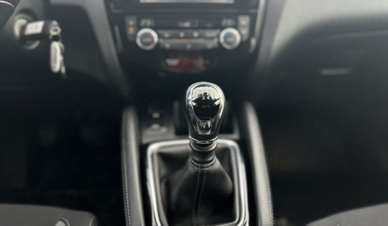 Nissan Qashqai 1.3 DIG-T N-Connecta EU6d full