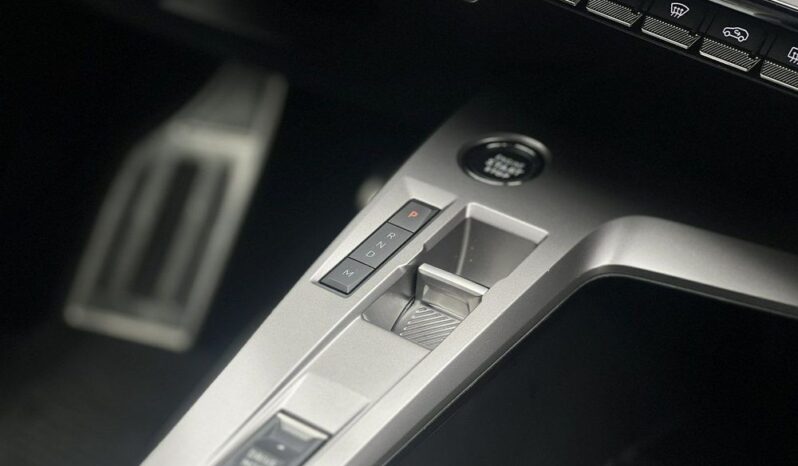 Peugeot 308 1.2 PureTech GT S&S EAT8 full