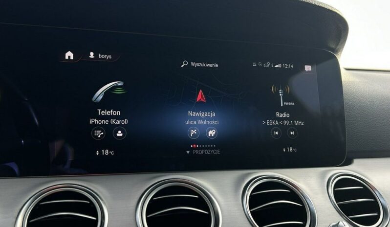 Mercedes-Benz Klasa E full