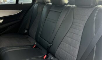 Mercedes-Benz Klasa E full