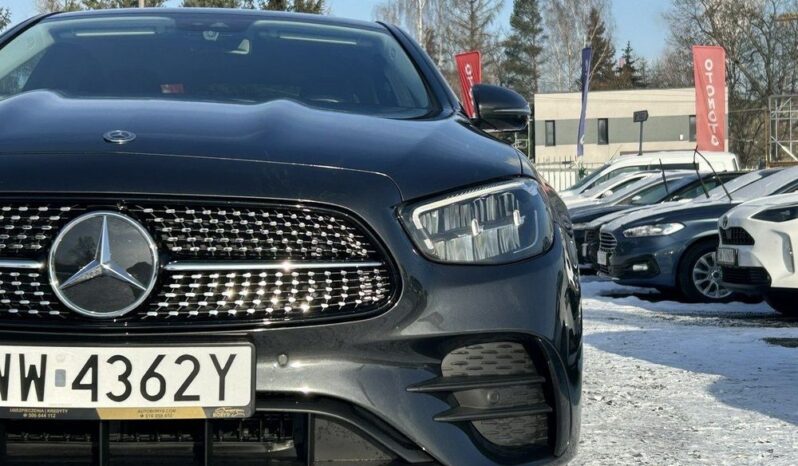 Mercedes-Benz Klasa E full