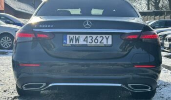 Mercedes-Benz Klasa E full