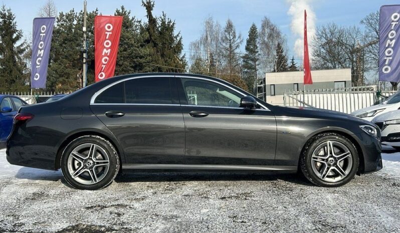 Mercedes-Benz Klasa E full