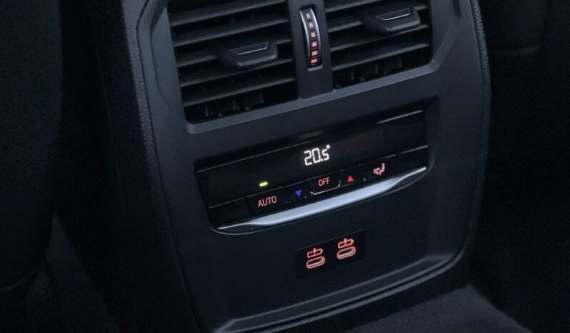 BMW Seria 3 318i Sport Line full