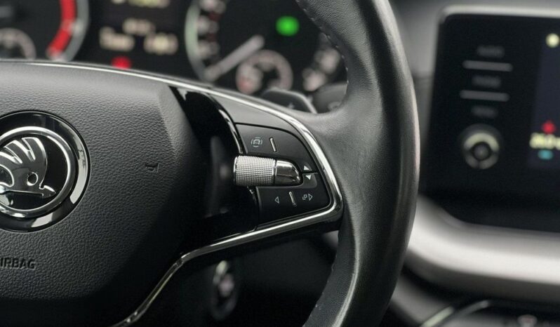 Skoda Octavia full
