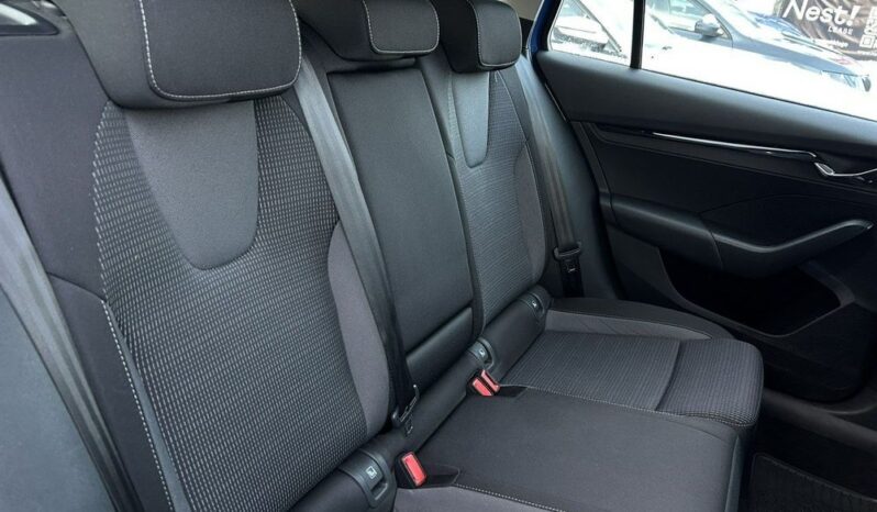 Skoda Octavia full