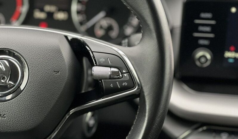Skoda Octavia 1.0 TSI Ambition full