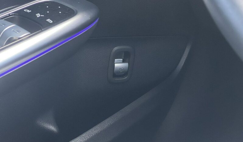 Mercedes-Benz Klasa C full