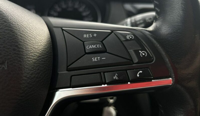 Nissan Qashqai 1.3 DIG-T N-Connecta EU6d full