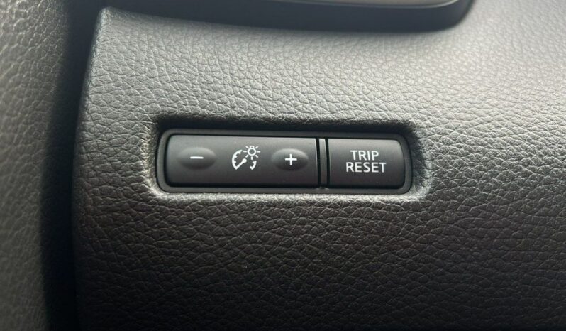 Nissan Qashqai 1.3 DIG-T N-Connecta EU6d full