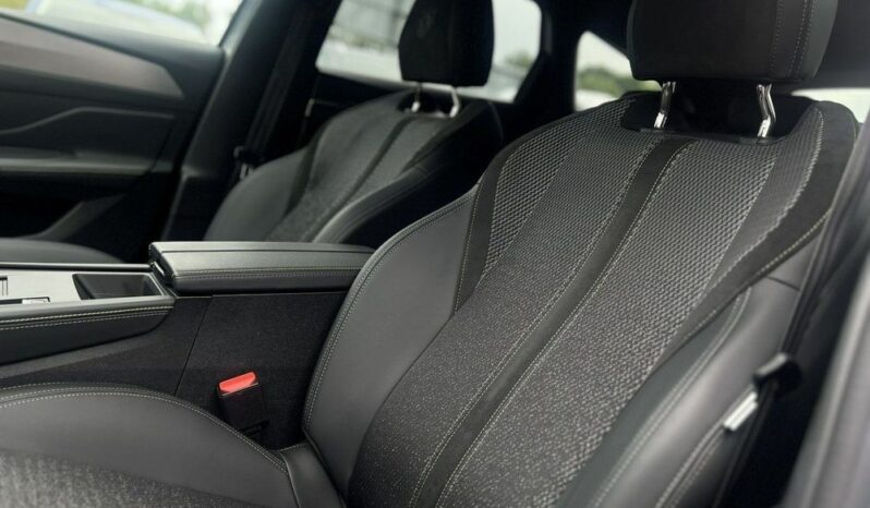 Peugeot 308 1.2 PureTech GT S&S EAT8 full