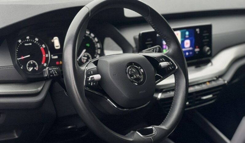 Skoda Octavia full