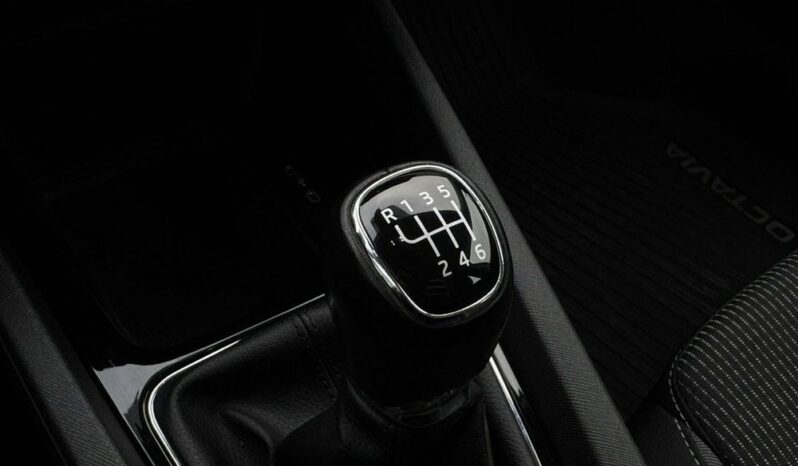 Skoda Octavia 2.0 TDI Ambition full