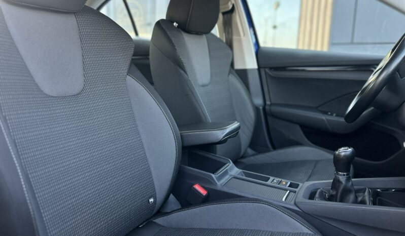 Škoda Octavia Salon Polska Poleasingowy I właściciel Serwis ASO VAT 23% Bezwypadkowy IV (2020-) full