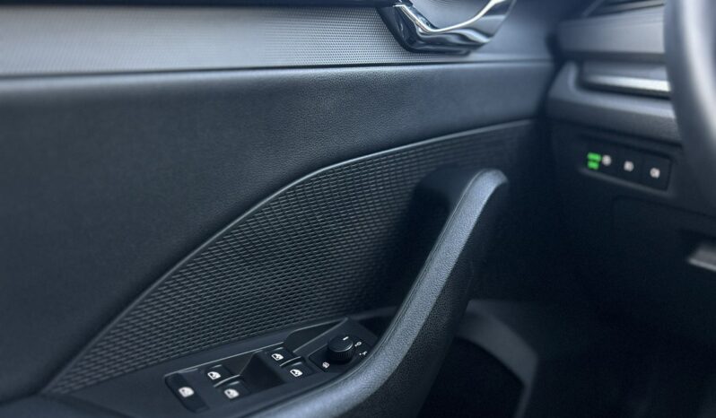 Škoda Octavia Salon Polska Poleasingowy I właściciel Serwis ASO VAT 23% Bezwypadkowy IV (2020-) full