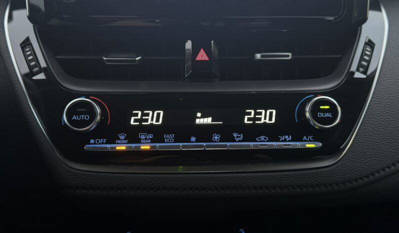 Toyota Corolla Salon Polska Poleasingowy I właściciel Serwis ASO VAT 23% Bezwypadkowy E21 (2019-) full