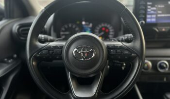 Toyota Yaris Salon Polska Poleasingowy I właściciel Serwis ASO VAT 23% Bezwypadkowy IV (2020-) full