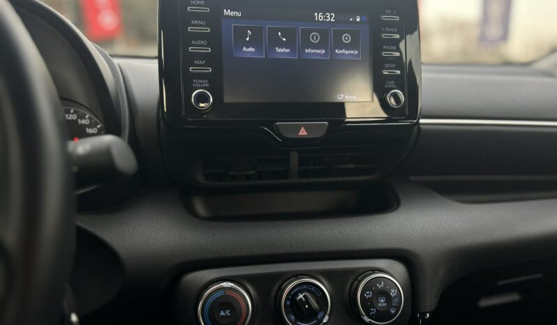 Toyota Yaris Salon Polska Poleasingowy I właściciel Serwis ASO VAT 23% Bezwypadkowy IV (2020-) full