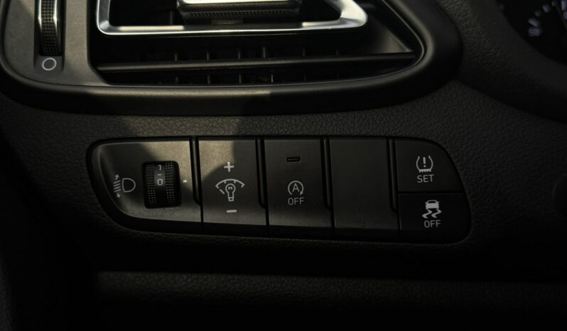 Hyundai i30 Salon Polska Poleasingowy I właściciel Serwis ASO VAT 23% Bezwypadkowy III (2017-) full