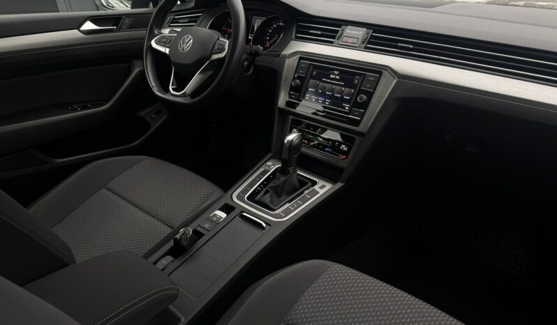 Volkswagen Passat Niski Przebieg Dsg Automat kombi krajowy faktura vat23% B8 (2014-2023) full