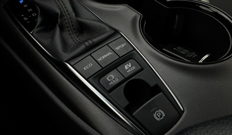 Toyota Camry Salon Polska Poleasingowy I właściciel Serwis ASO VAT 23% Bezwypadkowy IX (2018-) full