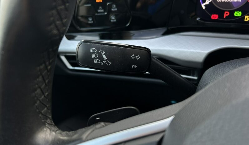 Volkswagen Golf Salon Polska Poleasingowy I właściciel Serwis ASO VAT 23% VIII (2020-) full