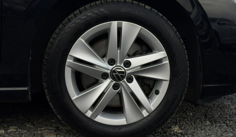 Volkswagen Golf Salon Polska Poleasingowy I właściciel Serwis ASO VAT 23% VIII (2020-) full