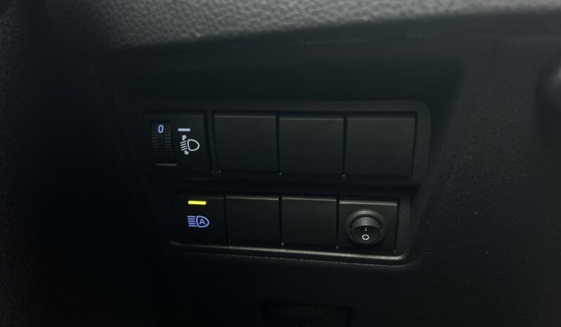 Toyota Yaris Salon Polska Poleasingowy I właściciel Serwis ASO VAT 23% Bezwypadkowy IV (2020-) full