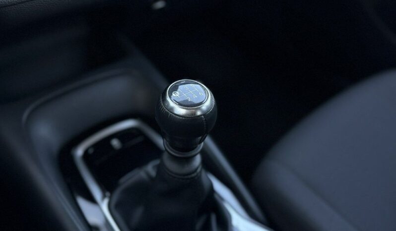 Toyota Corolla 1.5 Comfort full